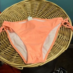COPY - Peach color bikini bottoms SZ medium H2oh!…